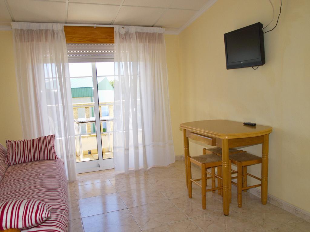 Apartamentos Barrosa Portonovo Szoba fotó